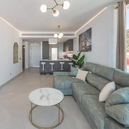Luxury 2 Bedroom With Sea View