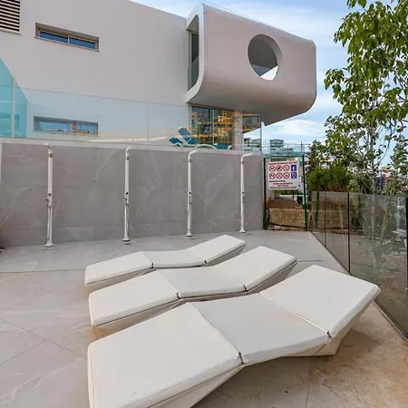 Luxury 2 Bedroom With Sea View Apartamento